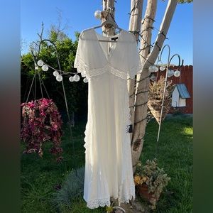 Lulu’s white Summer dress new with tags